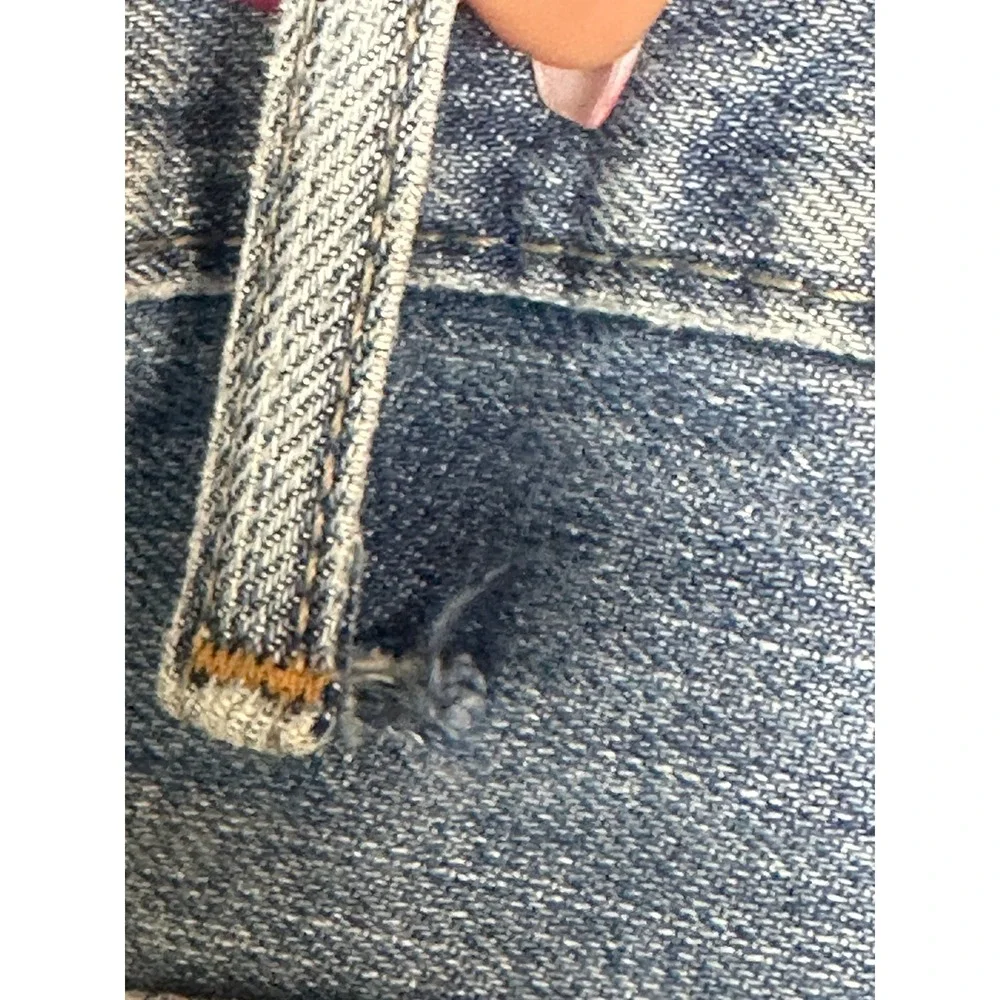 Levis levi 569